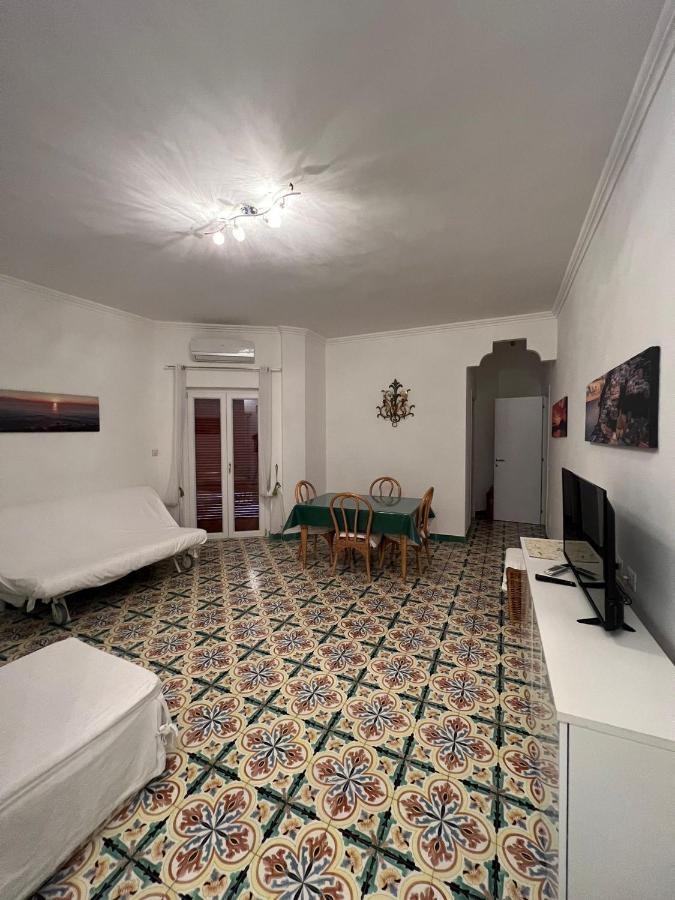 Sorrento Home E Flat Park And Pool Exteriér fotografie
