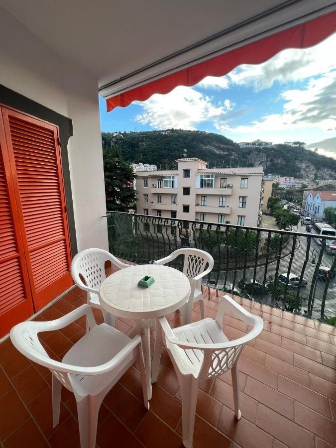 Sorrento Home E Flat Park And Pool Exteriér fotografie
